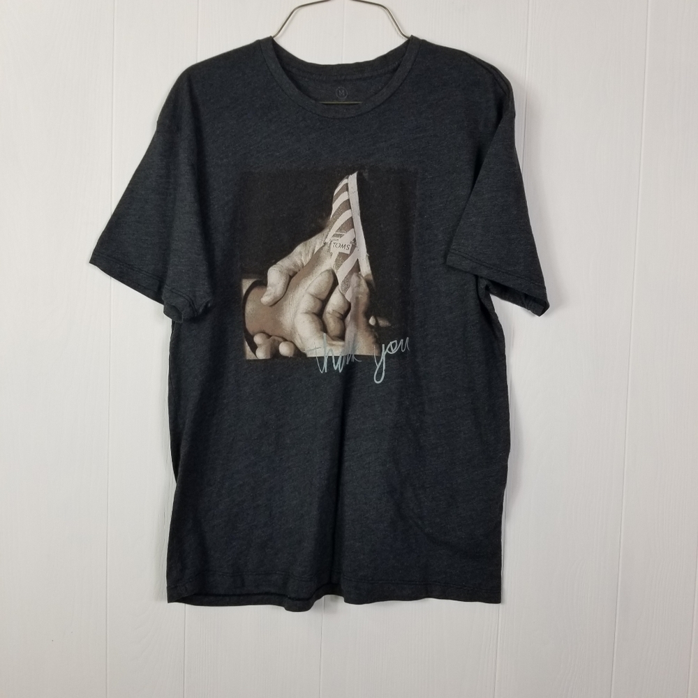 Tom's tee shirt super soft sz M